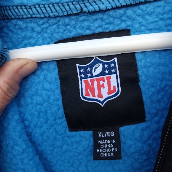 Like-new XL mens Carolina Panthers Sherpa Lined Hoodie - Picture 4 of 8